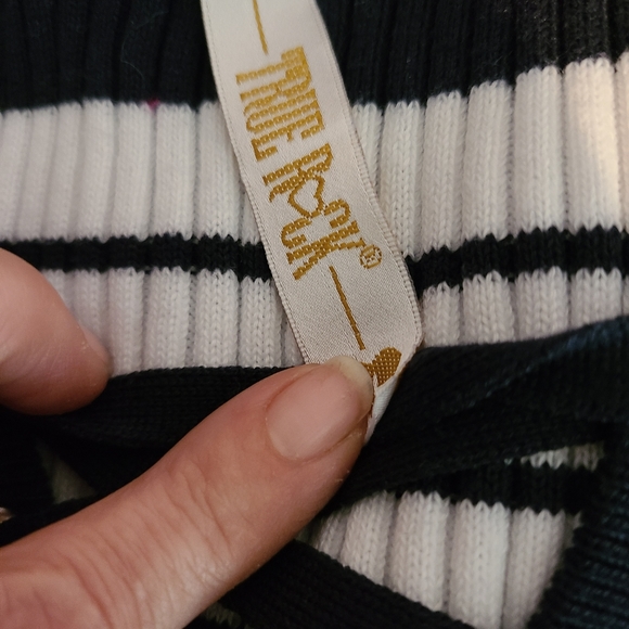 Sweater top - Picture 5 of 5